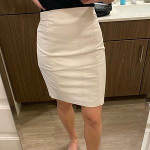 Express cream pencil skirt